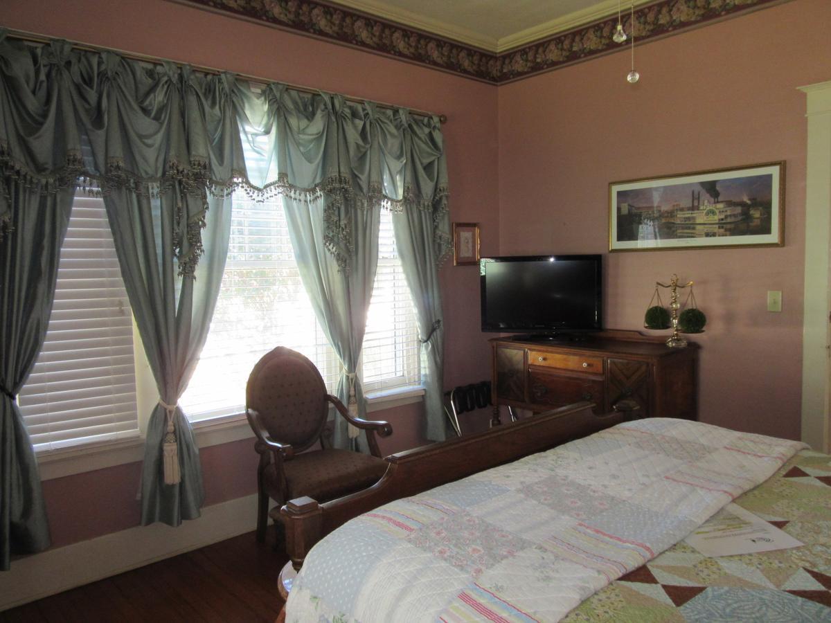 לינה וארוחת בוקר Jefferson The Carriage House מראה חיצוני תמונה